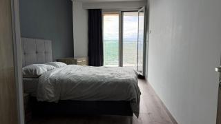Penthouse Views-Free Pool & Spa - 8