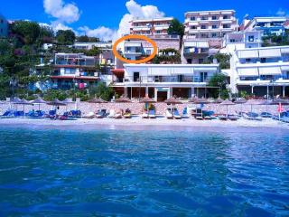 Sunset Boulevard Rooms - Qeparo - 1
