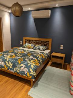 luxurious 2-bedroom, 1 of which master bedroom with en suit bathroom, in New Cairo - Kairo - 3