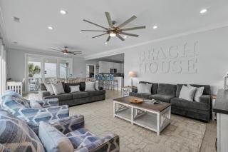 Southern Charm - Myrtle Beach - 1