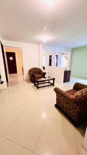 Cómodo y hermoso apartamento cerca de supermaxi - Loja - 2