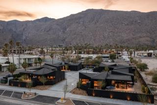 Blackhaus B : 4 Bedroom Suite by AvantStay 4-Rooms - Palm Springs - 9