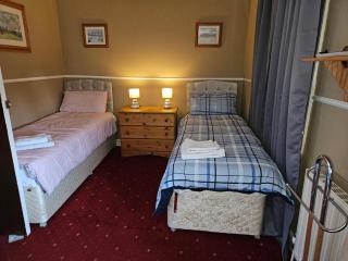 Trillberry Guesthouse - Weymouth - 2