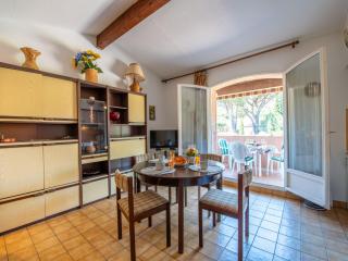 Apartment Les Vignes-2 by Interhome - Cavalaire-sur-Mer - 1