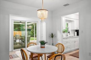 Coastal Pool Bungalow - 15 Mins to Famous Beaches - Sarasota - 3