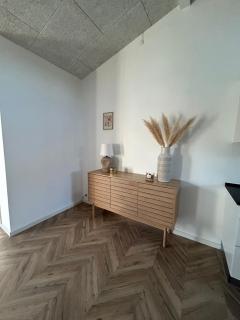 Nyrenoveret,hyggeligt og centralt hus - 2