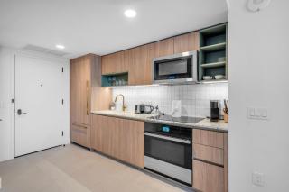 Experience Miami Vibes in the Heart of Downtown - Miami - 2
