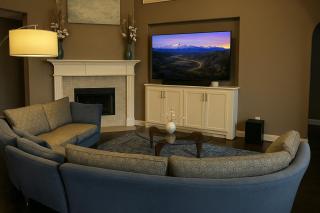 Spacious 4BR Home in Frisco Ideal for Long Stays - Frisco - 7