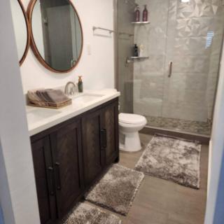 544c) Large 1 bedroom with King Bed - El Paso - 1