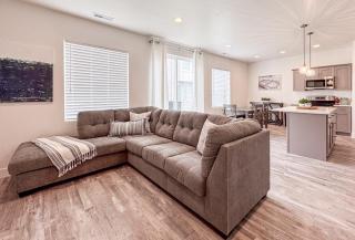 New Listing Blue Lake Haven - 0