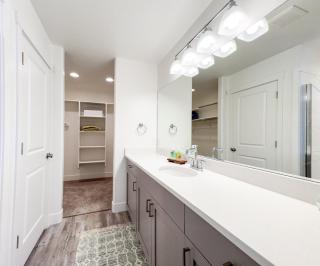 New Listing Blue Lake Haven - Garden City - 7