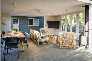 Sunday, Stunning Modern Beach House - Quindalup - 1