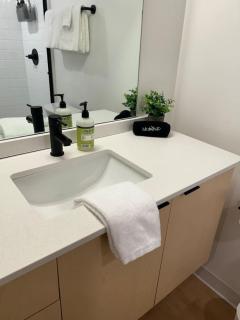 Elevated Living SLC DT Gym Free Parking - Salt Lake City - 1