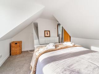 Torr Cottage - Dalrymple - 1