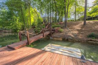 Lakeside Landing by AvantStay Private Dock - Mooresville - 3