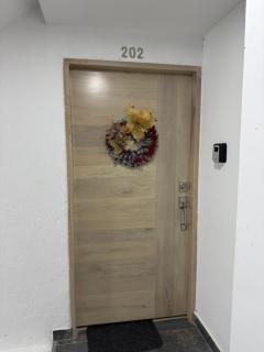 202 Nuevo Poblado y Provenza muy cerca - Medellín - 0