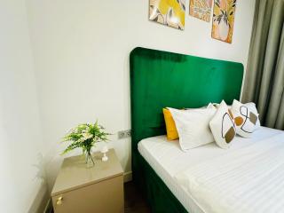 Terra Business apartment, с видом на город - Almaty - 9
