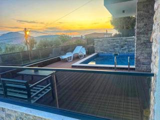 Villa Nova Bar - 0