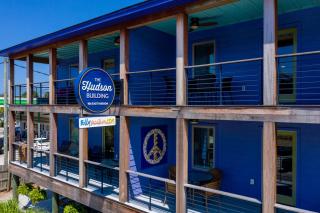 Spacious 4-Bedroom Apartment in Folly Beach - Perfect for Families and Groups! - Folly Beach - 0