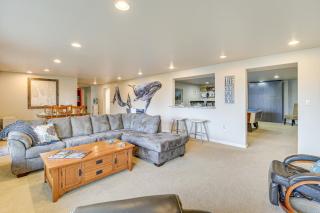 Fish and Hike Apartment with Pool Table in Ketchikan! - Ketchikan - 5