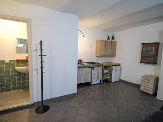 Studio Bordeaux by Interhome - 1