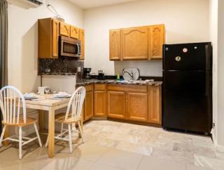 charming guest house - Hidden Hills - 4