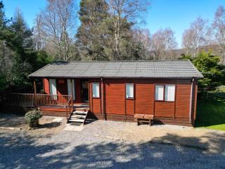Chalet Pinemarten Lodge by Interhome - Boat of Garten - 0