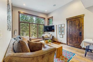 Red Mountain Lodge - Truckee - 5