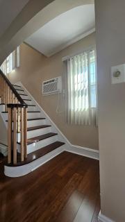 The Heart of Hicksville House - Hicksville - 6