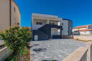 Apartment Mutak - Vir - 0