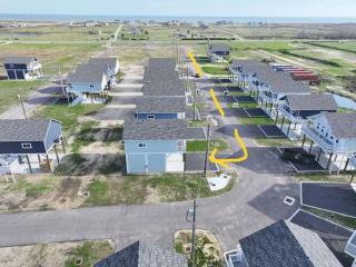 The Chilton House by Bolivar Escapes - Crystal Beach - 4