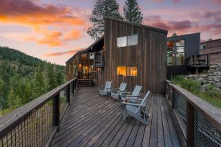 Trapper by AvantStay A Interior Design w Sauna - 0