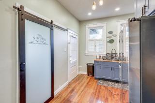 1 Mi to Dtwn Pet-Friendly Macon Home with Yard - Macon - 2