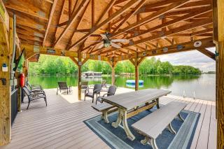 Waterfront Lake Anna Home with Dock, Beach and Kayaks! - Bumpass - 0