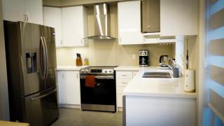 Stunning fully furnished detached house 4 Bed Retreat, with complete privacy and comfort, WiFi & Full Kitchen - Paris - 3