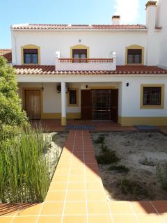 Villa Centro Vila T3 Backyard - Vila Nova de Milfontes - 5