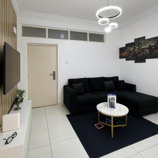 Affordable 1bed apartment in Lekki phase 1, admiralty way - Lagos - 6