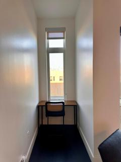 Modern Studio Apt with Skywalk to Fiserv, Rooftop, and Parking - Milwaukee - 7