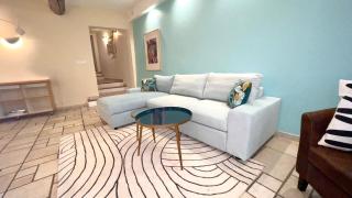 Proche du Cours Saleya et de la plage, dans le vieux Nice, spacieux et climatisé - Nice - 4