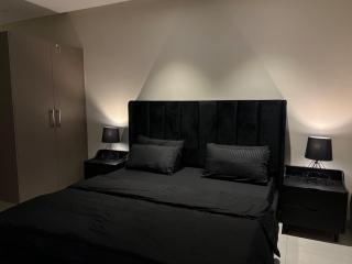 Luxor apartments & suites gulberg - Lahore - 5