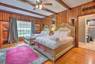 Maxie's Retreat - 1