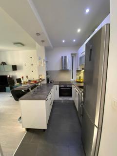Split City Center - Lovely and spacious 2Bdrm Apt - Split - 1