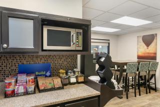 Best Western Brookfield - 3