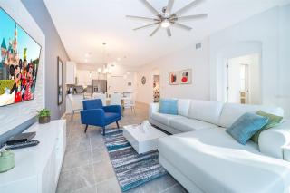 Mickey Themed Town Home -ChampionsGate Resort 15 min from Disney World with 7 Pools, Club Houses, Golf, Arcade, Gym, Water Park, and More! - 0