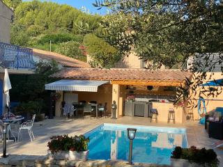 Maison en Provence-Entièrement Climatisée-Piscine Privée-Cuisine Extérieure-Pétanque-15 Minutes de la Plage - Le Revest-le-Eaux - 3