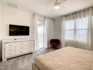 Magical Disney-Themed Townhome in ChampionsGate - Kissimmee - 2