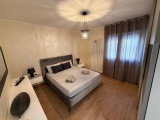 DaDa Luxury Home - Bari - 0