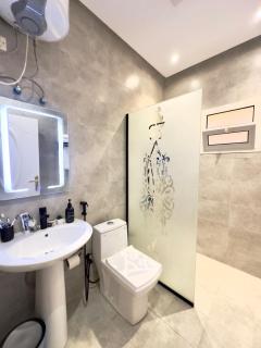 Sunshine Suite in AlMalqa district - Riyad - 7