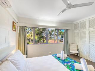 Paradise Apartments 2 - 1