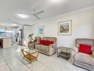 Paradise Apartments 2 - Nelly Bay - 6